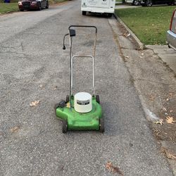 Lawnmower 