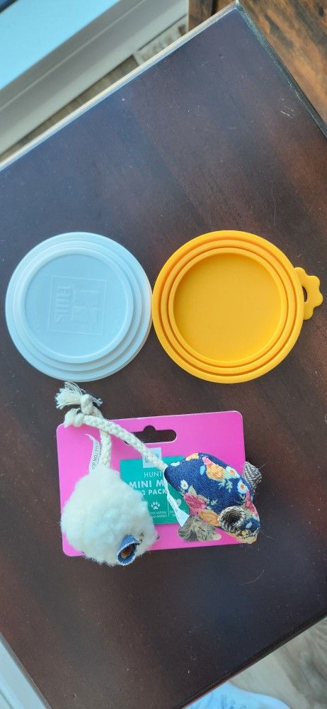 Cat Care & Toys