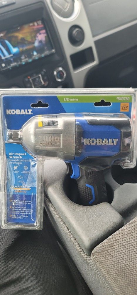 Brand New Kobalt Air Impact Wrench 1000