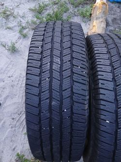Lt 265 70 17 Firestone tires matching pair with white walls ,