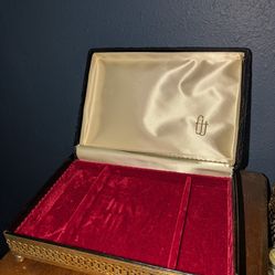 Antique Jewelry Box. 