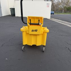 Mop Bucket 