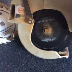 Black And Decker Circular Saw And Two Blades
