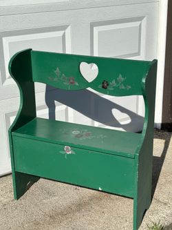 Kids storage bench