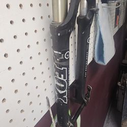Fox Float 29 Evolution Series 