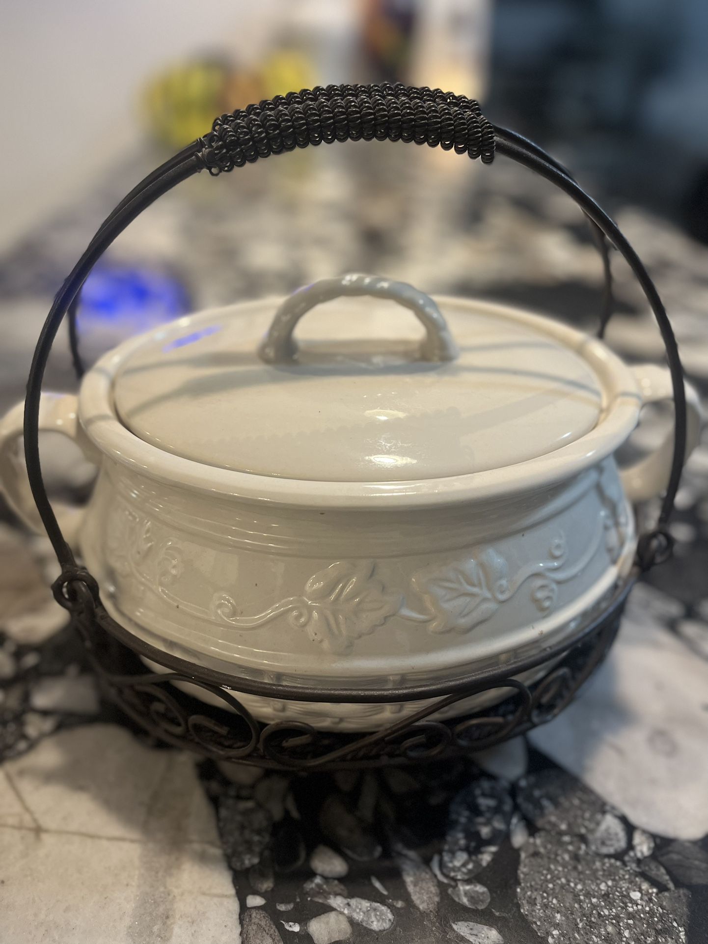 Celebrating Home Veranda Stoneware Bean Pot