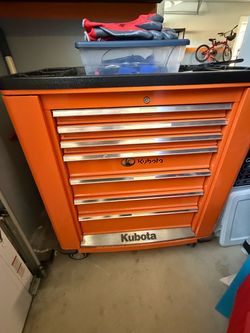 Kubota Rolling Tool Chest