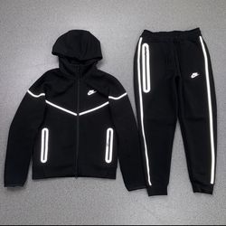 Nike Tech Vendor