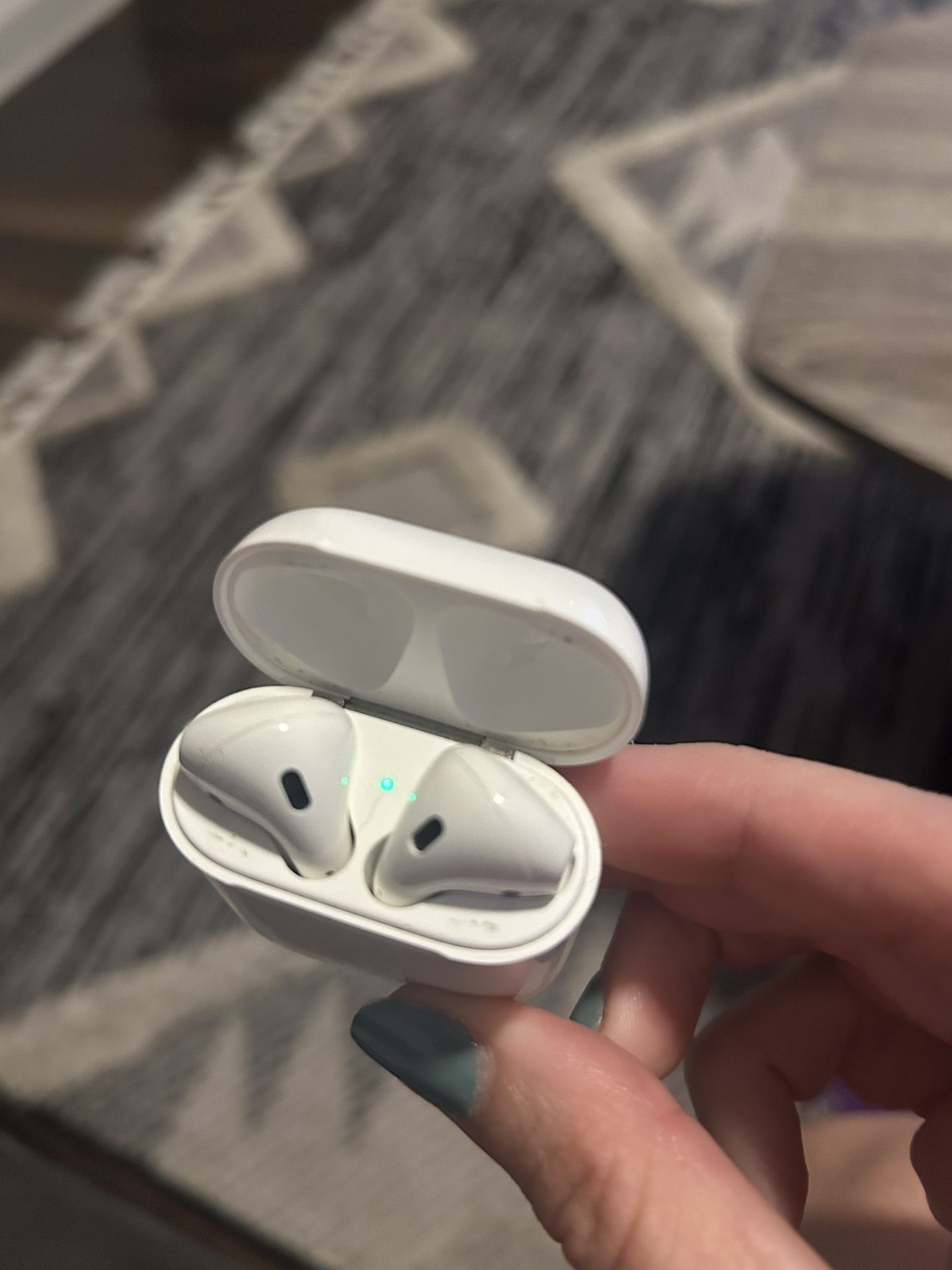 Gen 1 AirPods