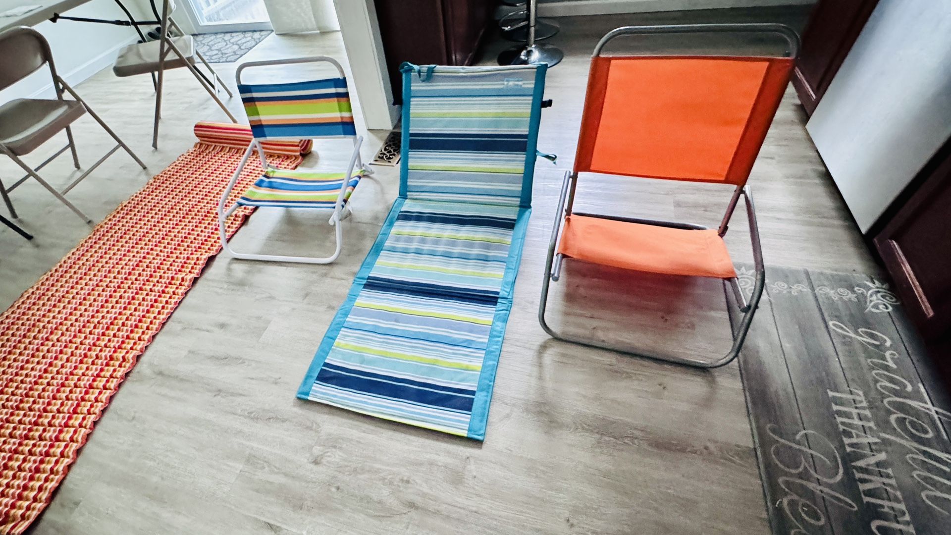 🌴 Beach Chairs for Sale! 🏖️