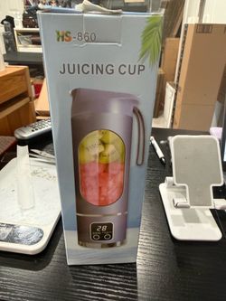 Portable Rechargeable Juicing Cup Blender