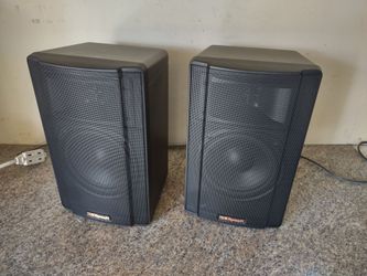 Klipsch bookshelf speakers