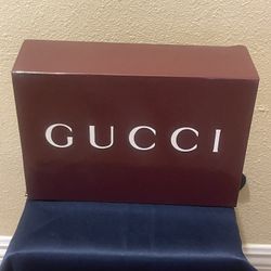 Authentic New Gucci Bag $500.