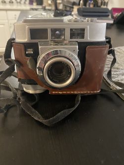 Kodak Motormatic 35F vintage camera