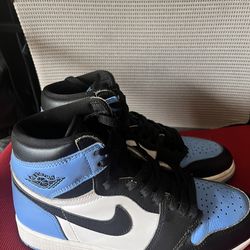 Air Jordan Retro 1 High University Blue Sneakers Size 8