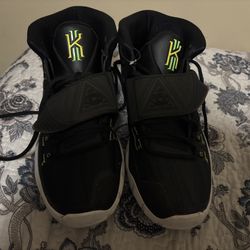 Kyrie Irving Shoes
