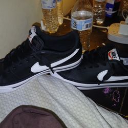 Nikes Court Legacy Brand New In The Box Size 6/5 $40 