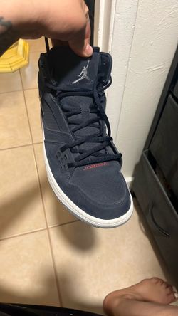 Shoe