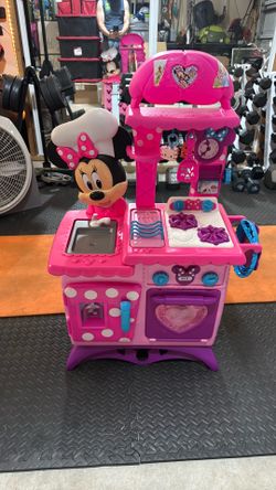 Minnie Mouse Kitchen