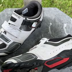 Cycling Shoes - Cleated   Shimano “Torbal M089. 