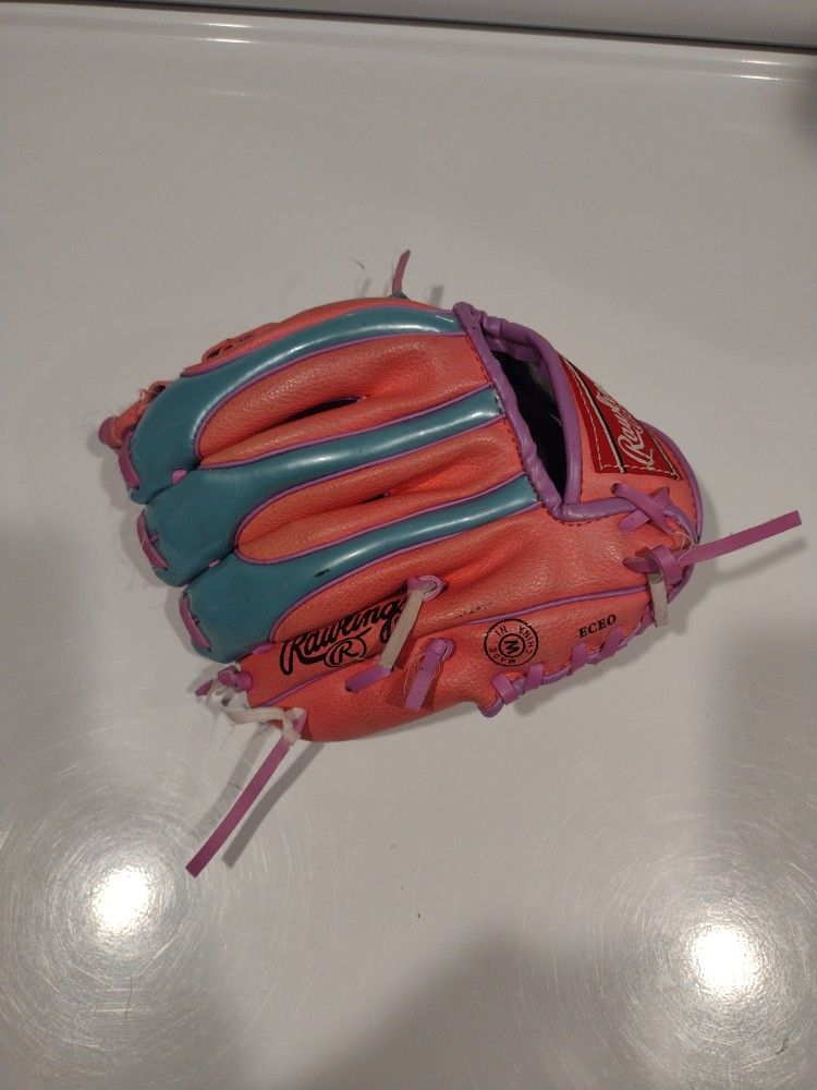 T-ball Glove Rawlings 9 Inch