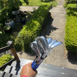 Mizuno Golf Clubs 