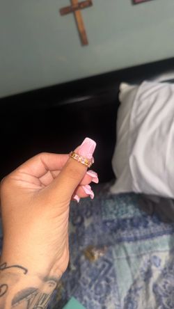 Clover adjustable band