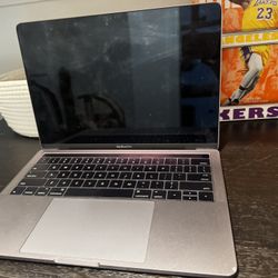 💻 Apple MacBook Pro 13” (2016) – 2.9GHz i5, 8GB RAM, macOS Monterey 🚀