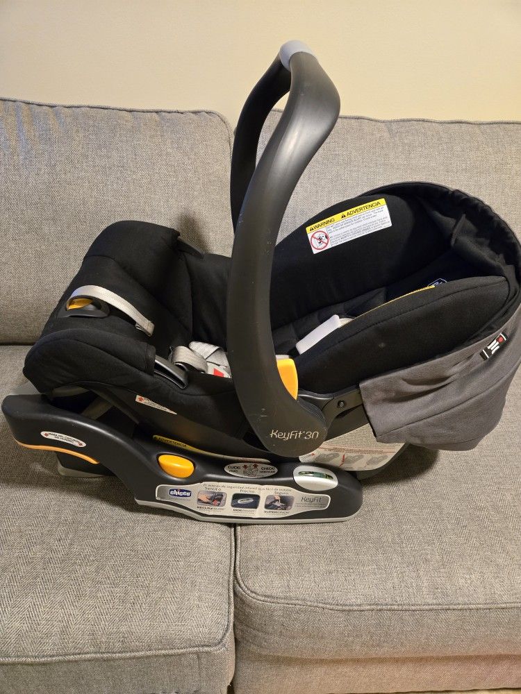 Baby Car Seat. Chicco Keyfit30