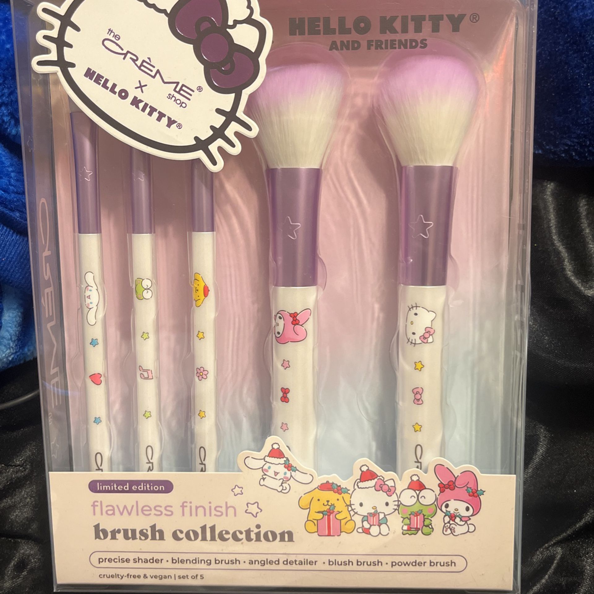 (limited Edition) Cute Hello Kitty Makeup Brushes 