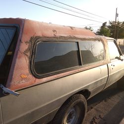 Camper shell