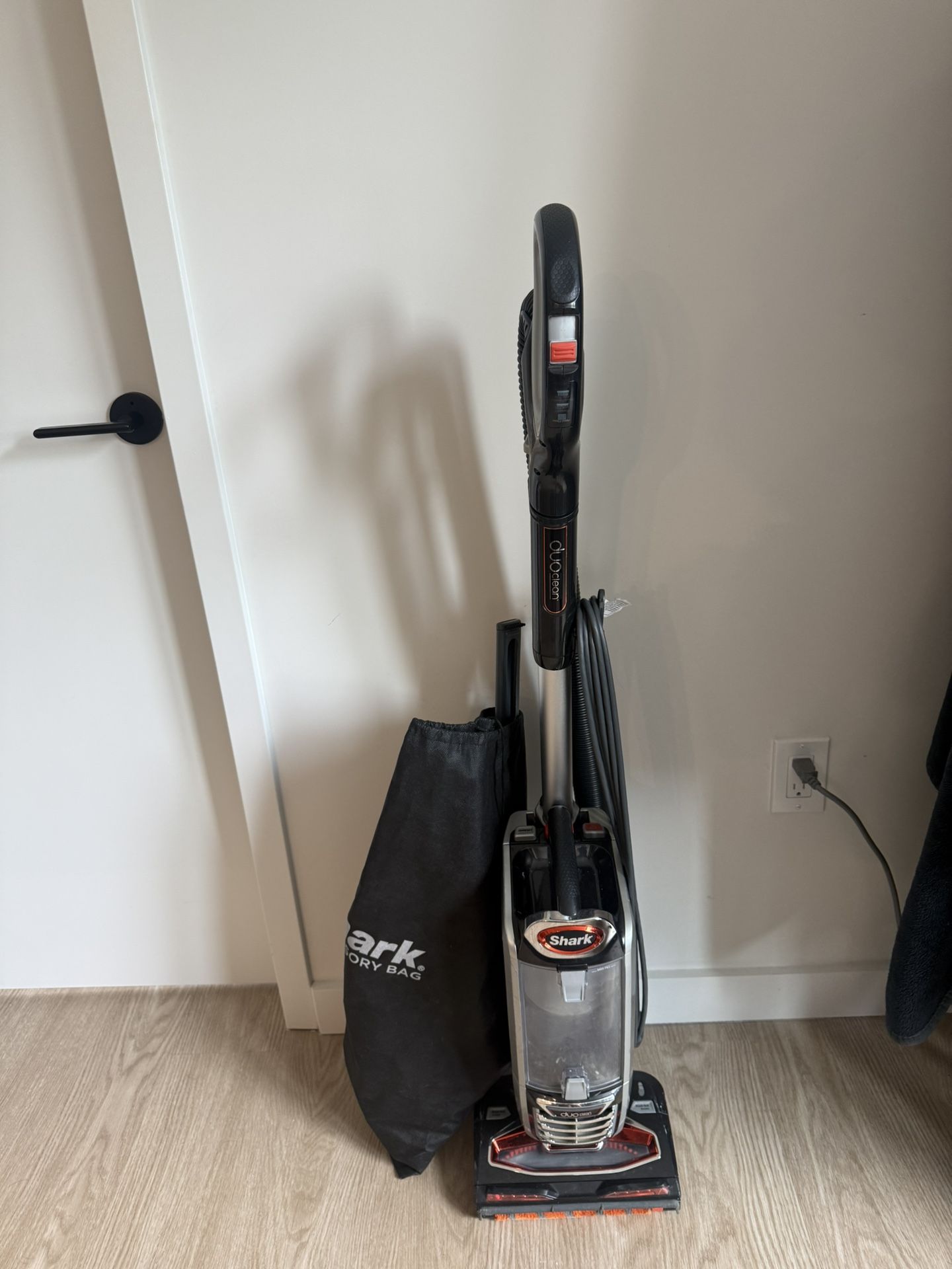 Moving sale