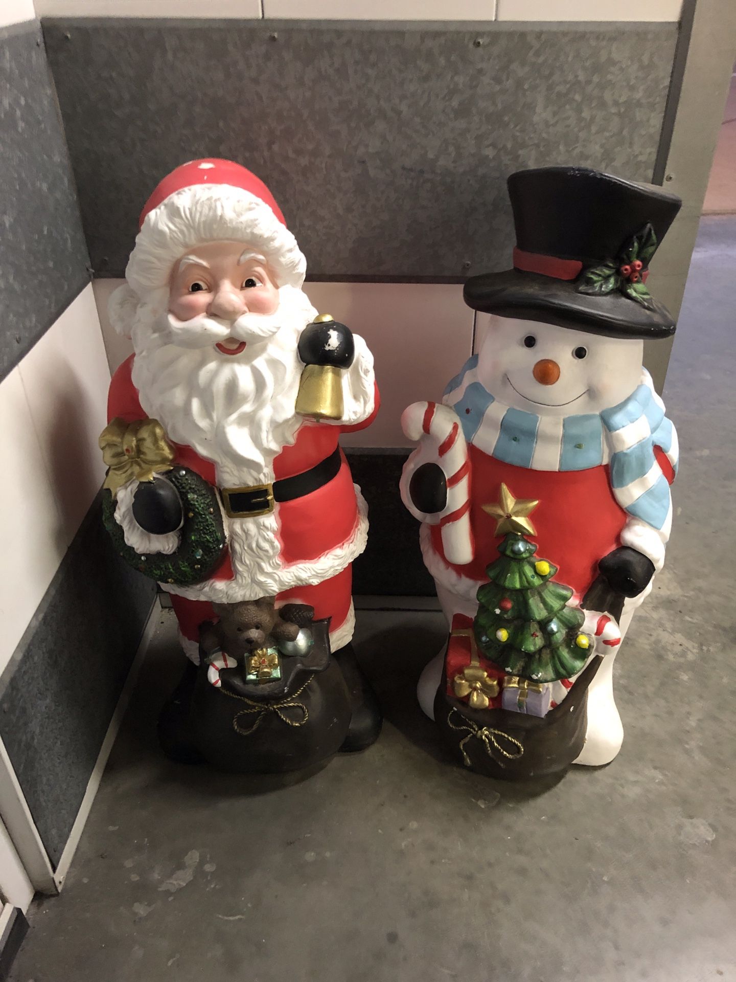 Santa And Snowman Decor