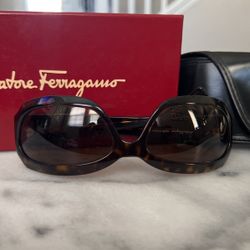 Salvatore Ferragamo Sunglasses Model #2097-B