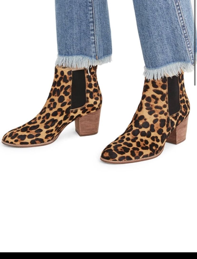 Madewell The Regan Boots in Leopard Calf Hair J8436