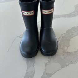 Size 6 Toddler Black Hunter Boots 
