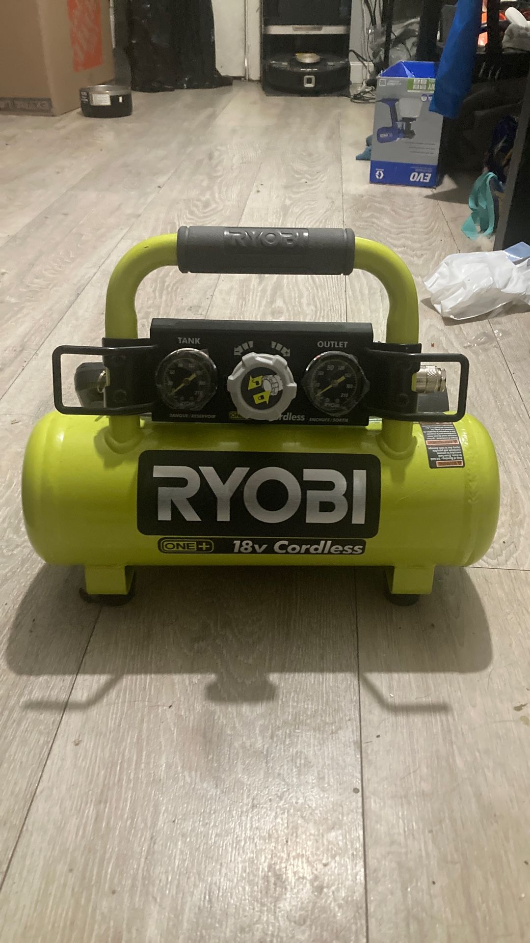 Ryobi Portable Compressor