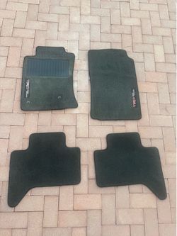 2007 toyota tacoma (2nd gen) OEM floor mats