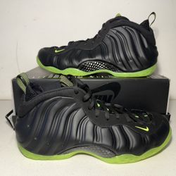 Nike Air Foamposite One Black Volt Size 12 
