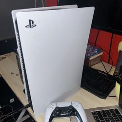 PlayStation 5 (PS5) + Controller - Great Condition