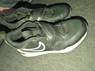 Nike boys shoes