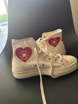 Converse Chuck Taylor All Star High Top – White/Red Heart ❤️