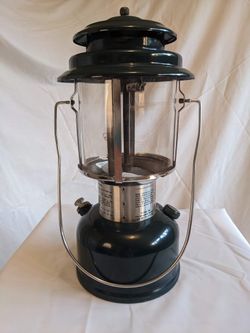 Vintage dark green “The Powerhouse” Coleman lantern 