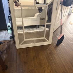 2 Mirrors. Good Condition. Only Use It For A Few Months. 