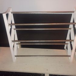 2 Shoeracks