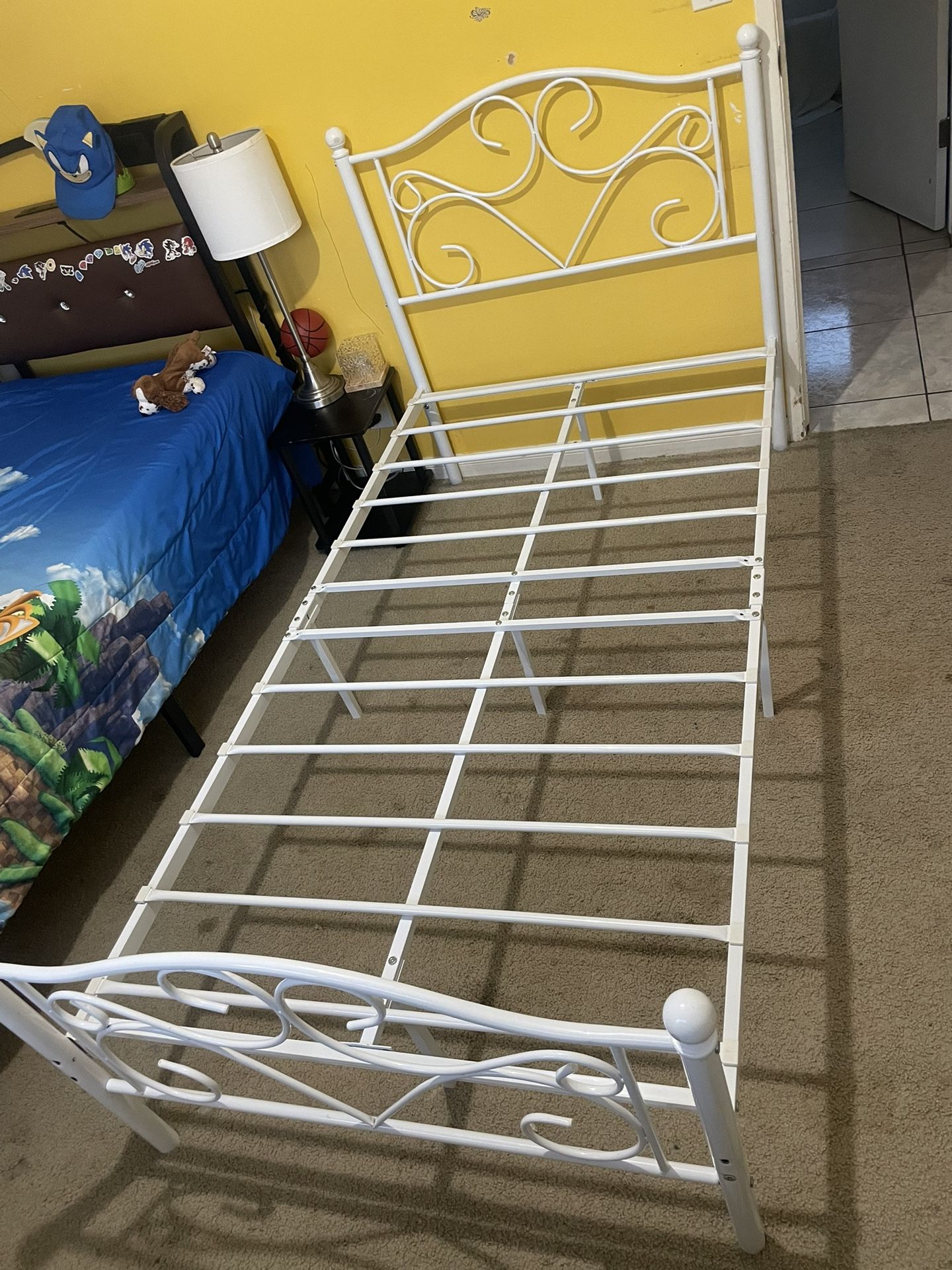 Twin Bed Frame White 