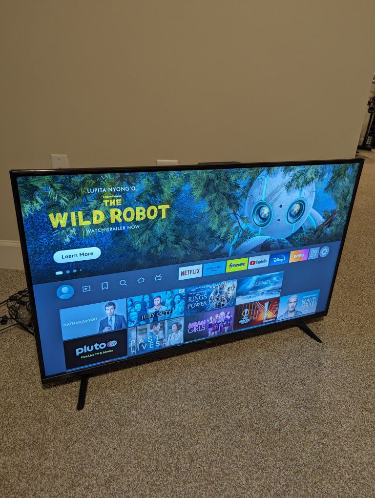 Amazon Fire TV 43" Omni Series 4k UHD Smart TV, Hands Free With Alexa