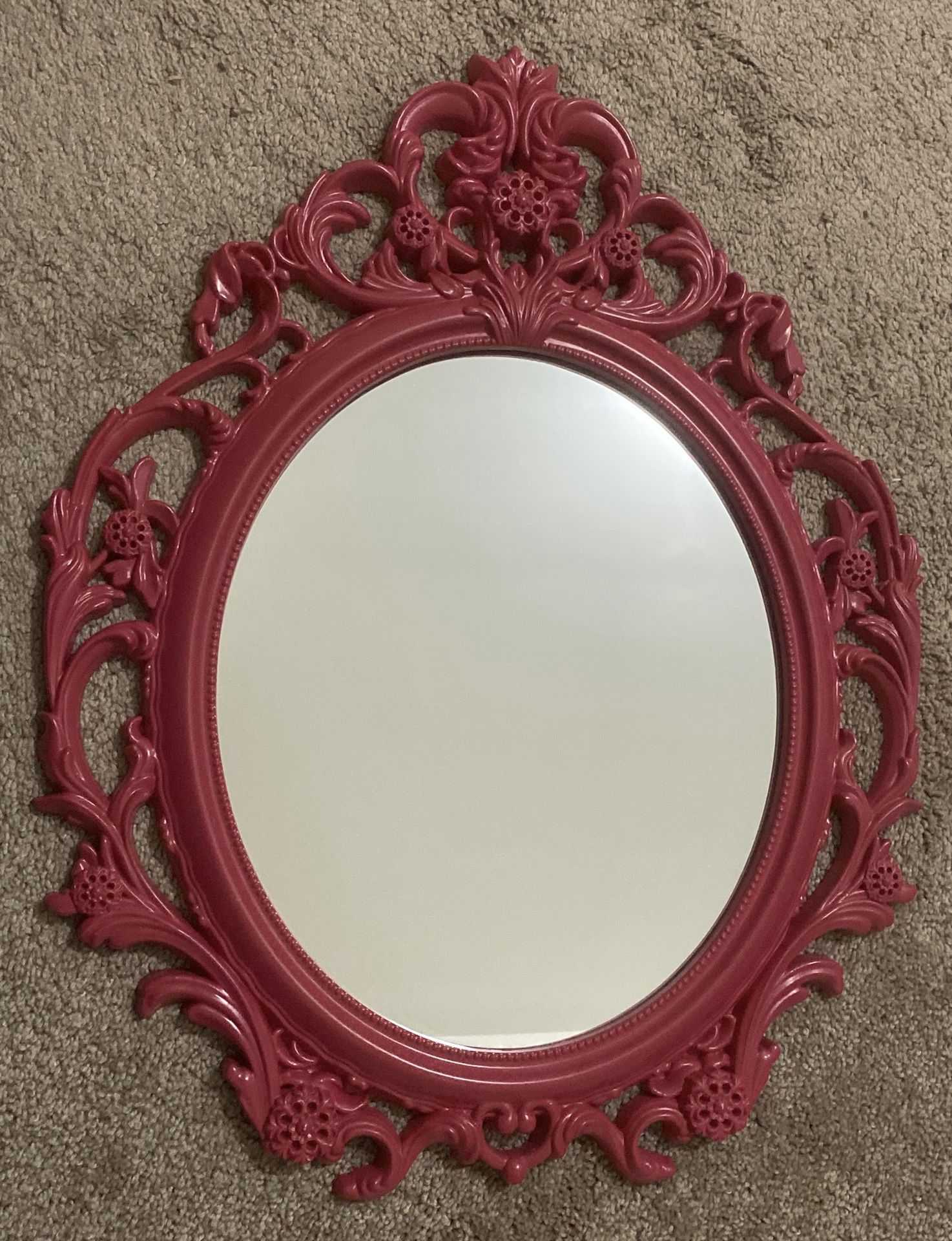 VINTAGE SHABBY CHIC PINK PLASTIC PRINCESS BAROQUE ORNATE OVAL WALL HANGING FRAME HOME DECOR ACCENT WITH FREE MIRROR INCLUDED BY BETTER HOMES AND GARD