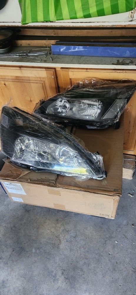 2006-2007 Honda Accord Headlights
