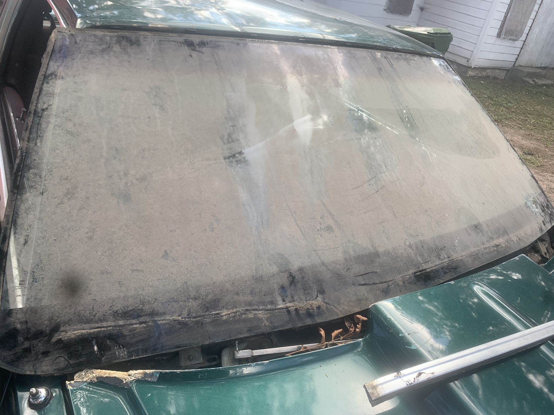 Buick Lesabre Windshield